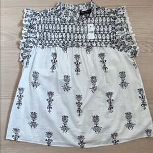 NWT Lane Bryant Black and White Patterned Top size 16